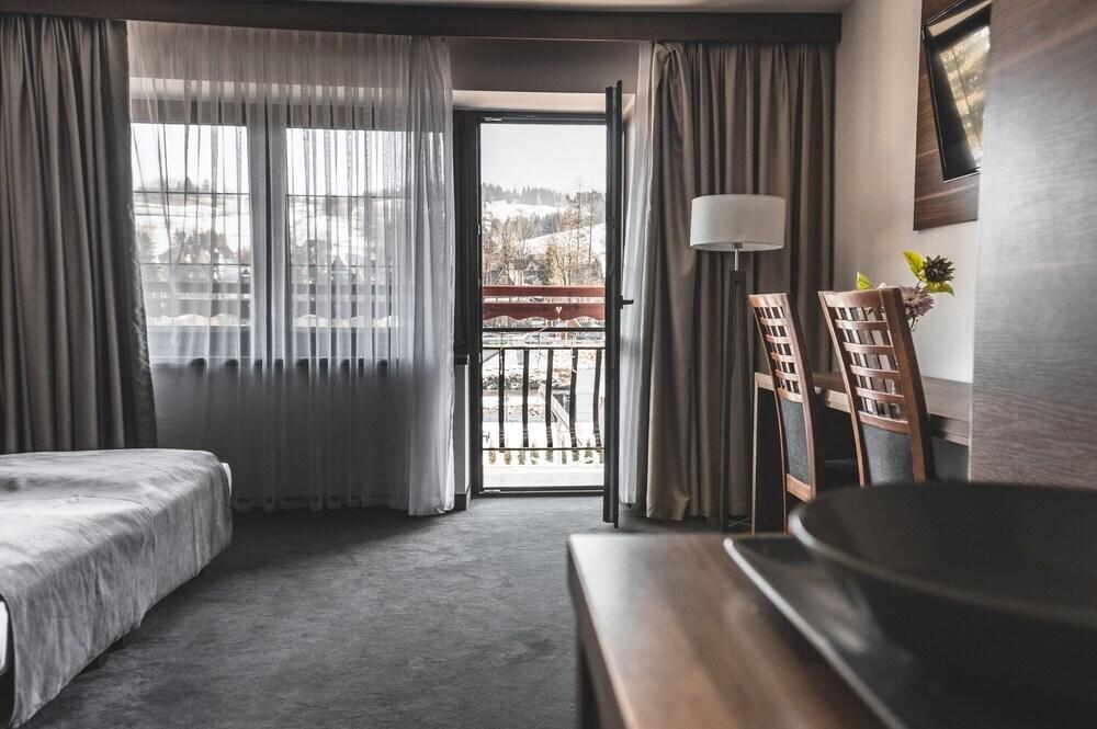 hotel image 16