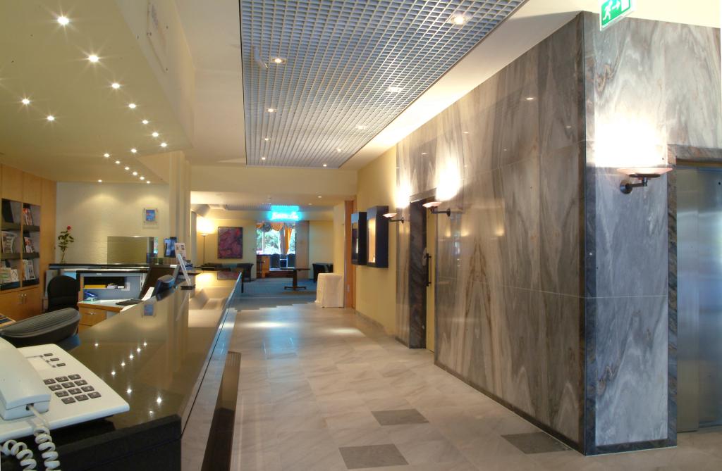 hotel image 13