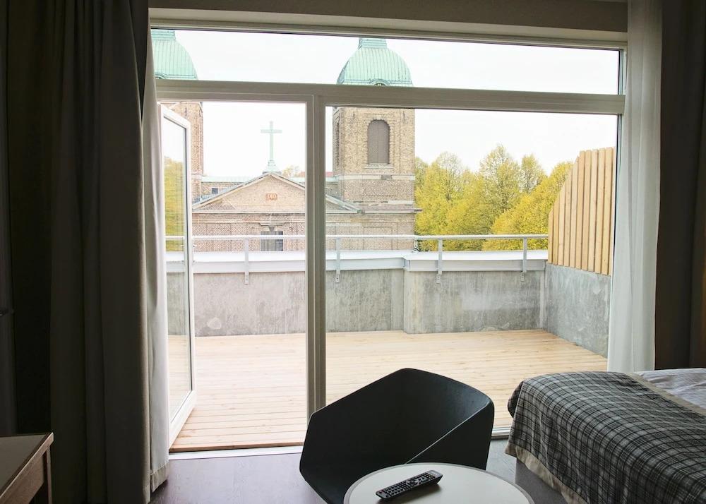 hotel image 10