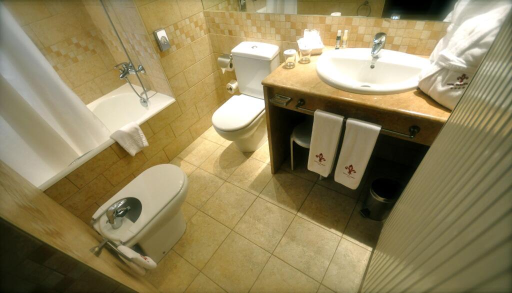 hotel image 13