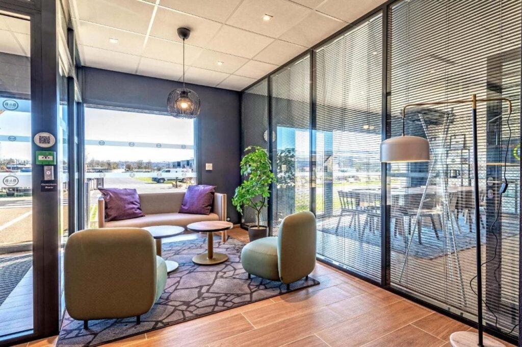 hotel image 11