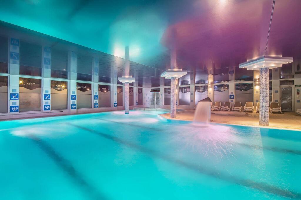 hotel image 10