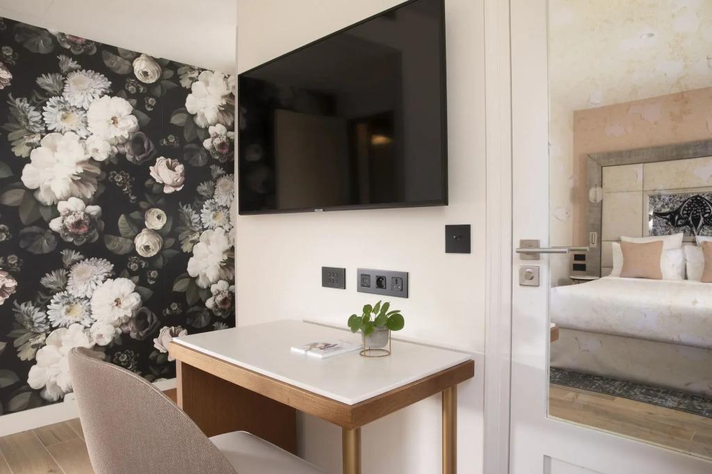 hotel image 24