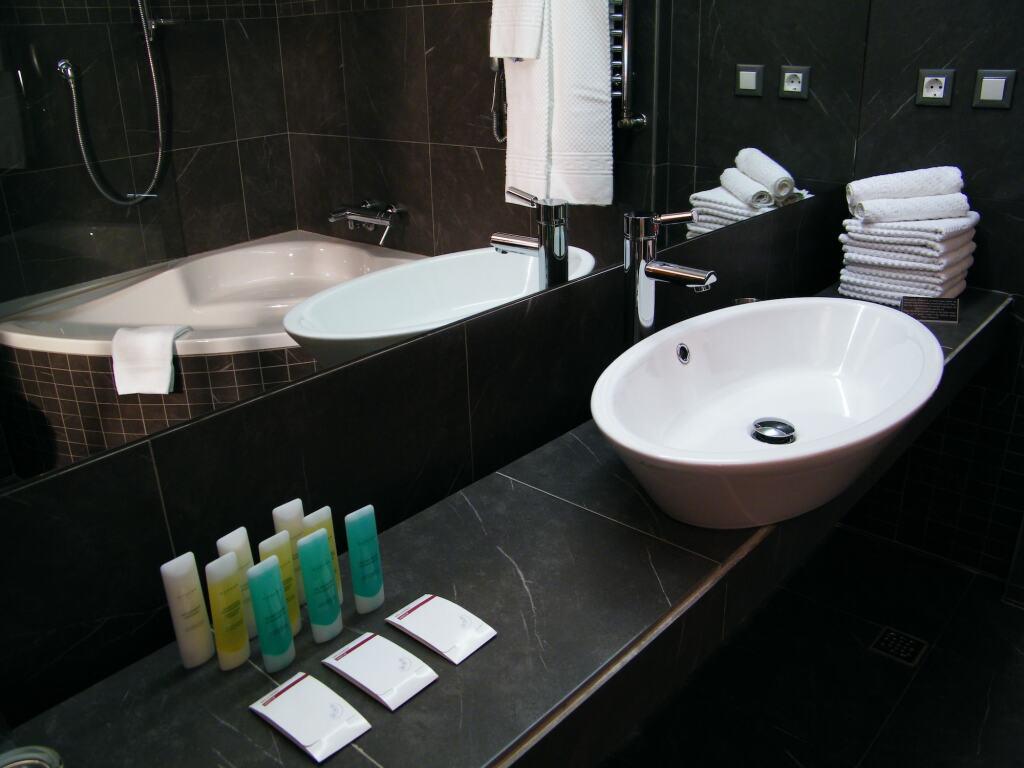hotel image 9