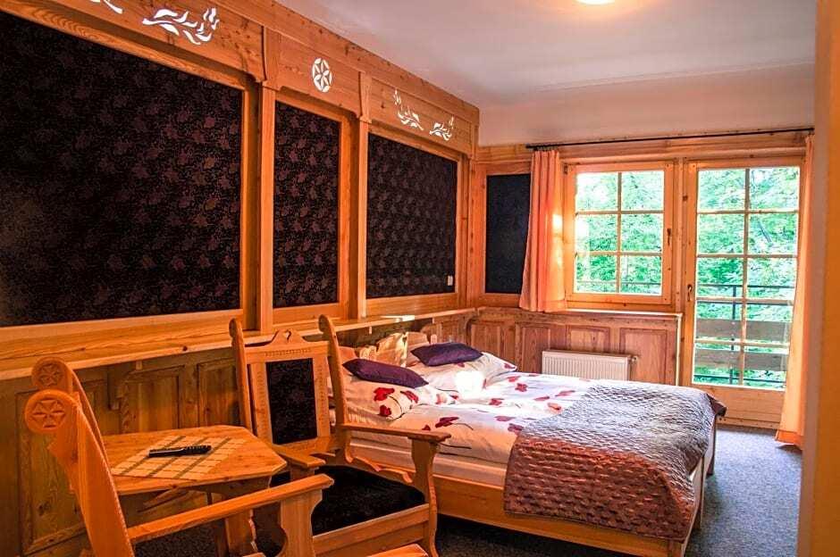 hotel image 9
