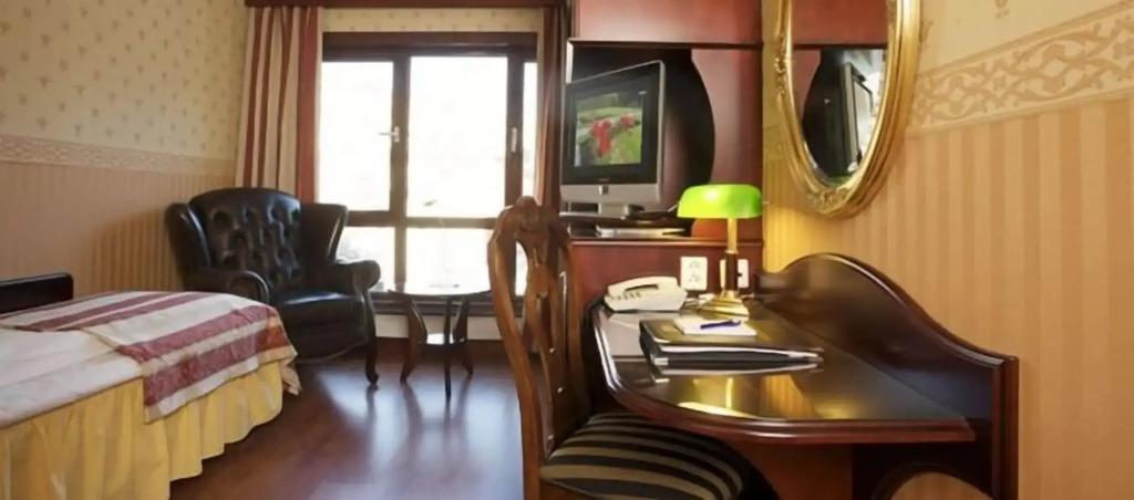 hotel image 16