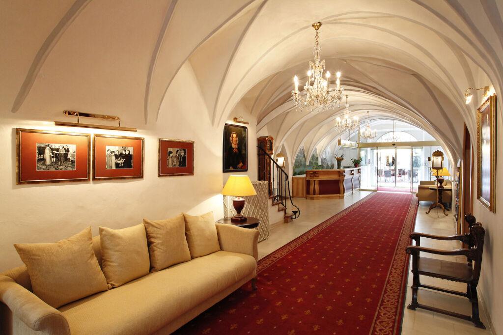 hotel image 9