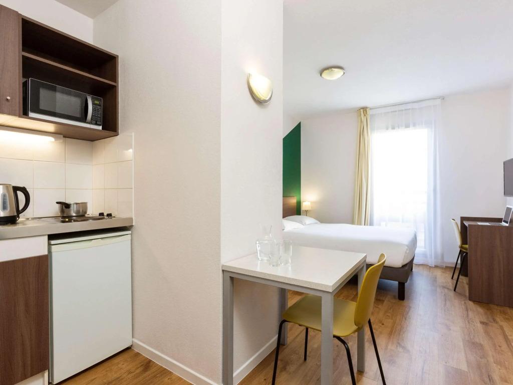 hotel image 8