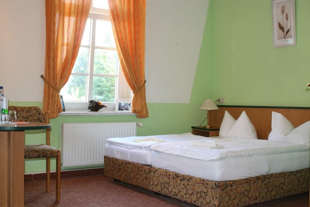 hotel image 16