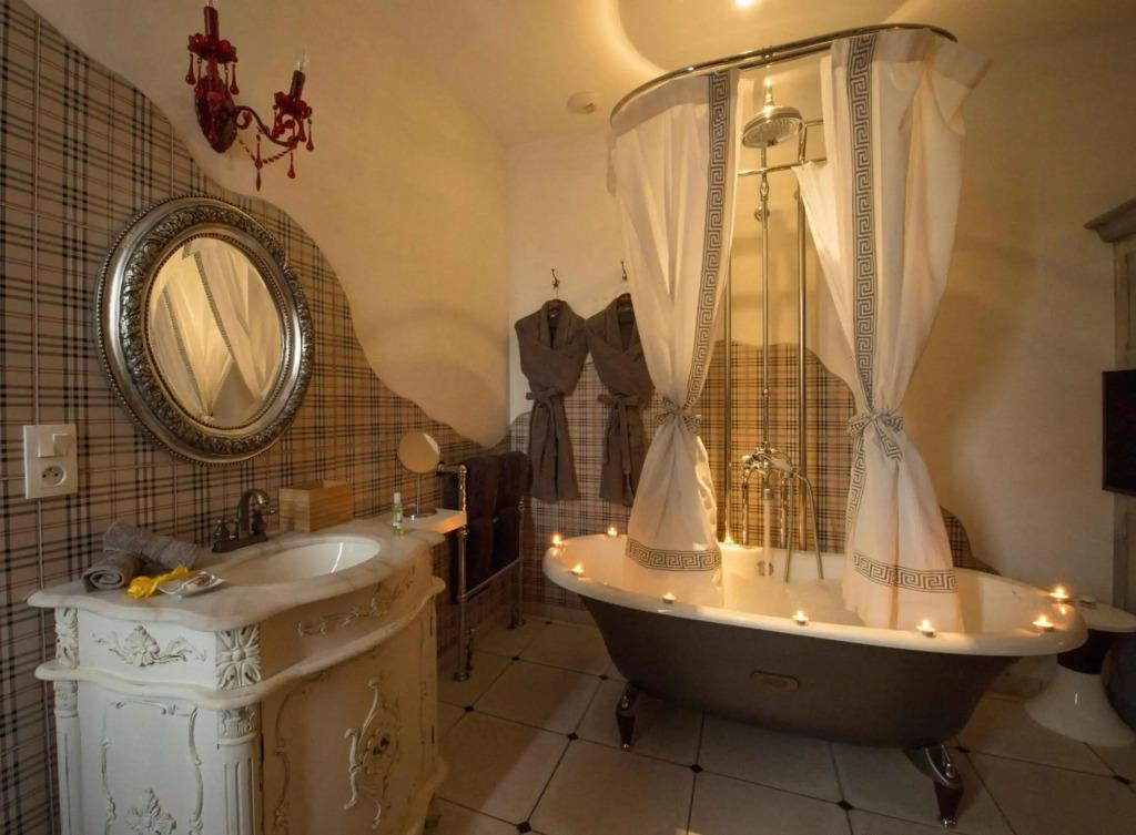 hotel image 11