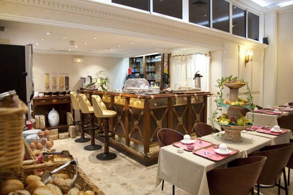 hotel image 16