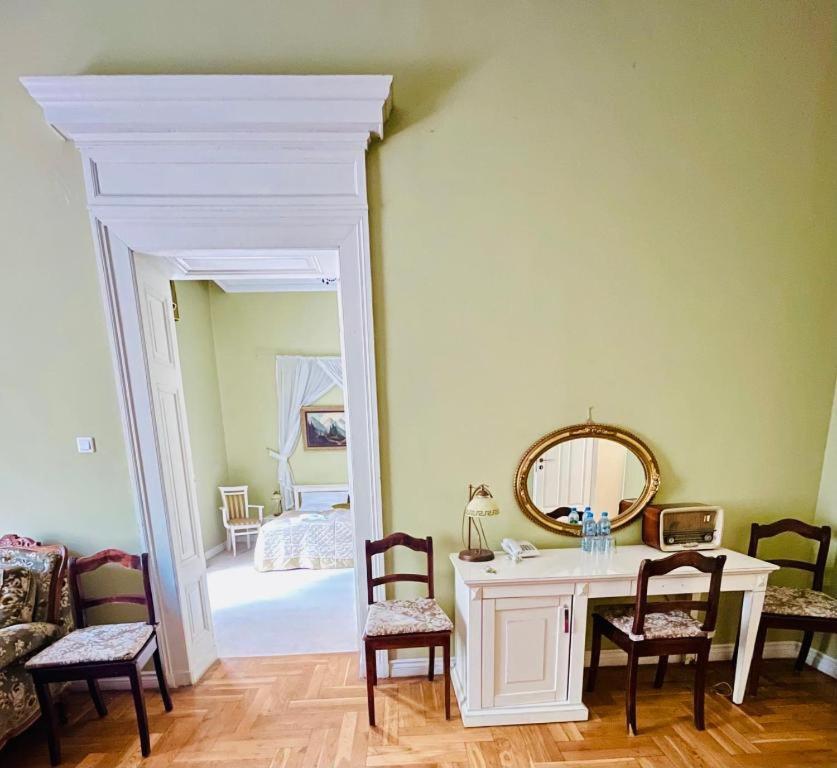 hotel image 19