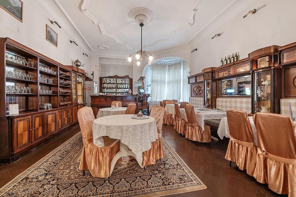 hotel image 14
