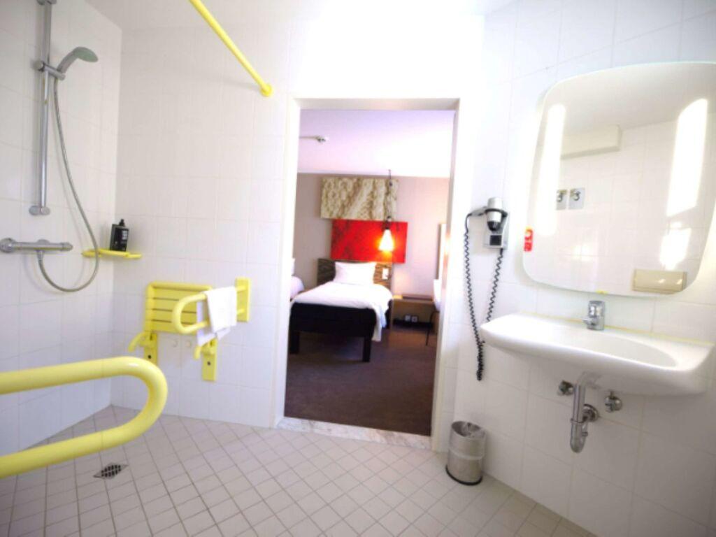 hotel image 12