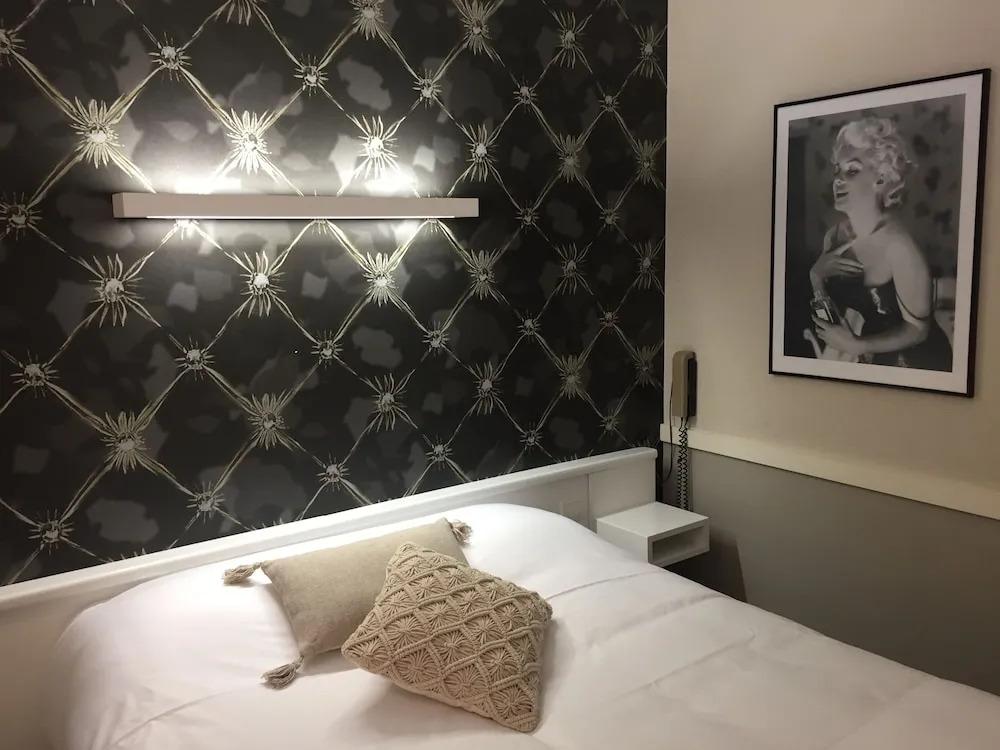 hotel image 9
