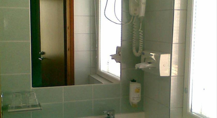 hotel image 13