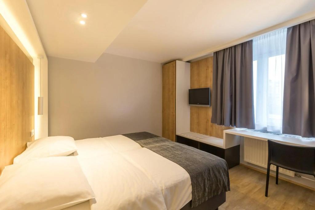 hotel image 11
