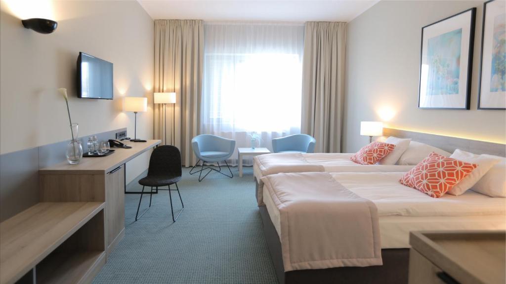hotel image 9