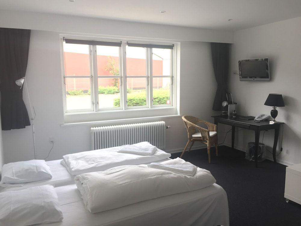 hotel image 12