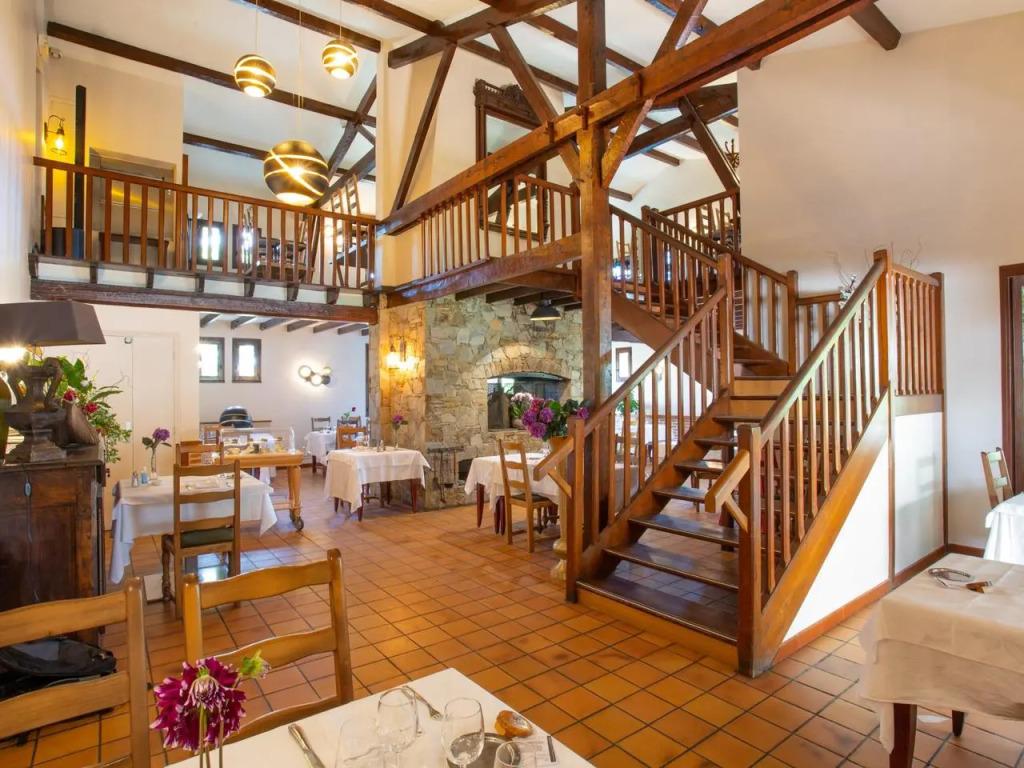 hotel image 10