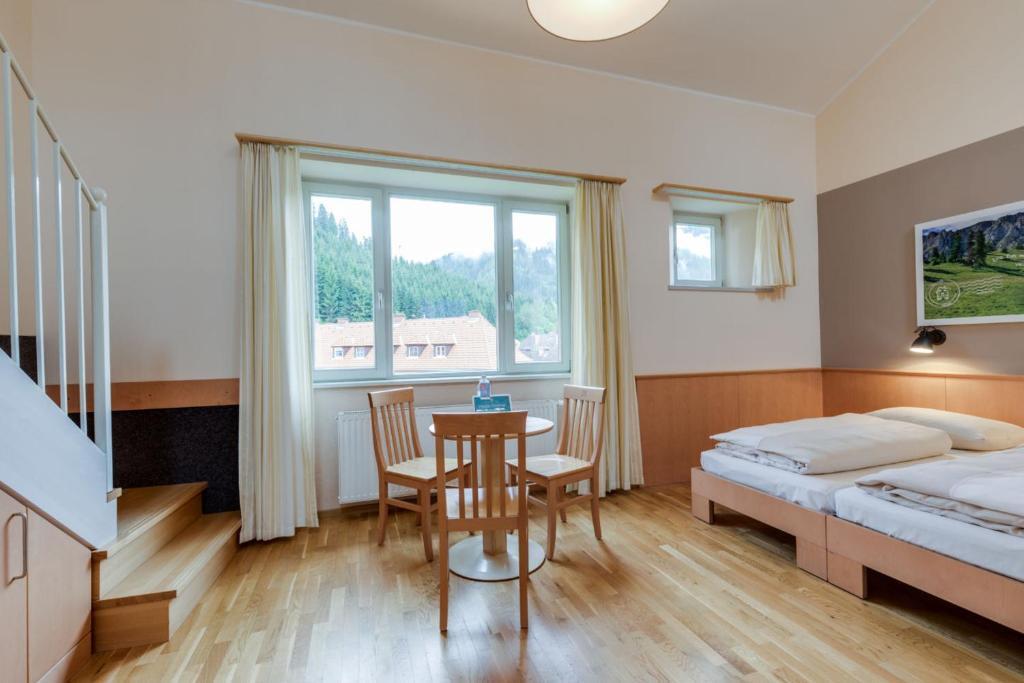 hotel image 8