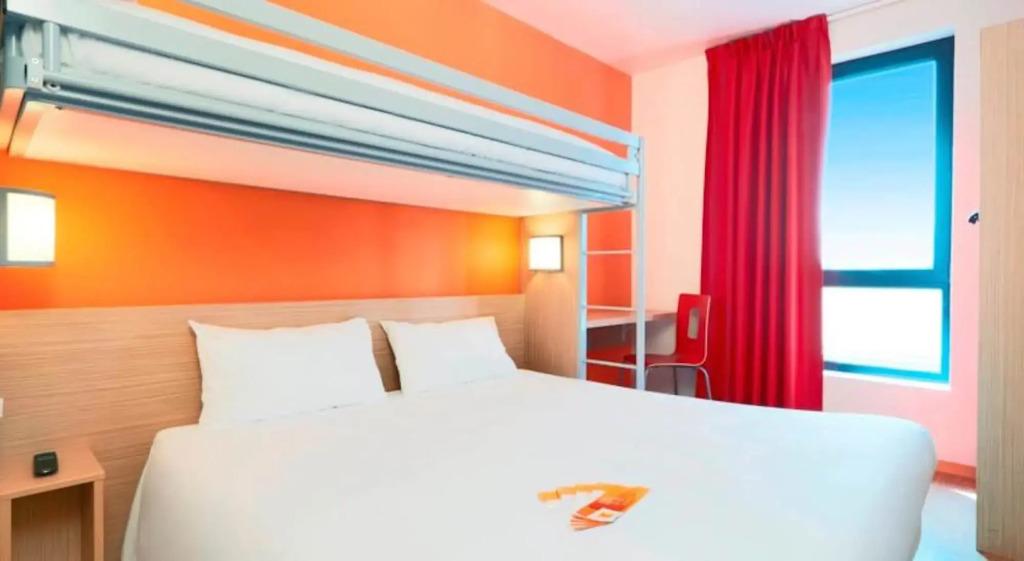 hotel image 13