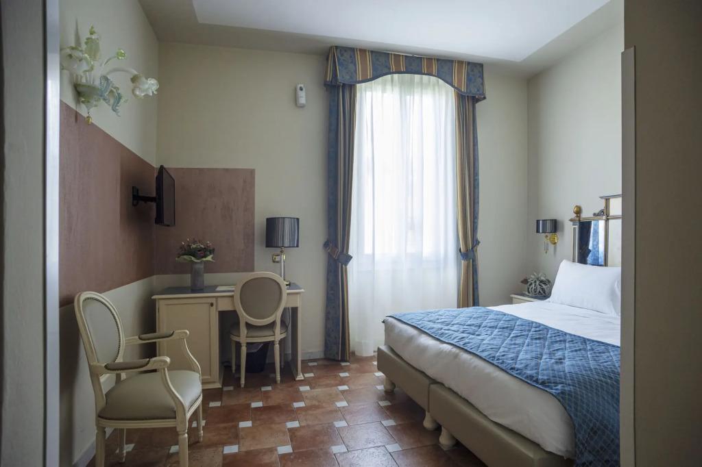 hotel image 15