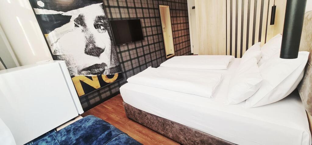 hotel image 18