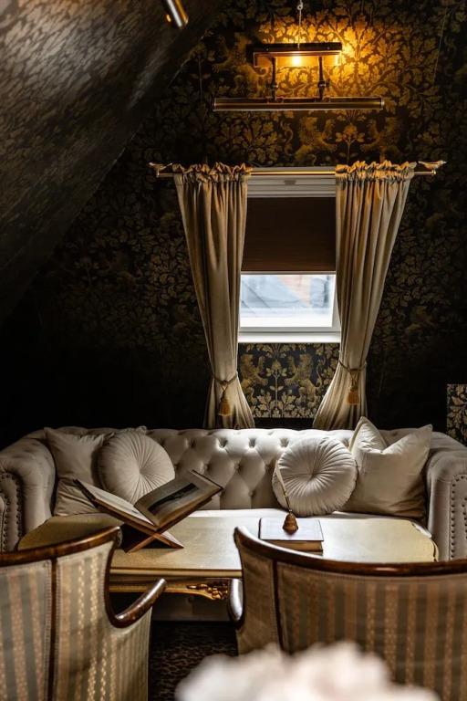 hotel image 16