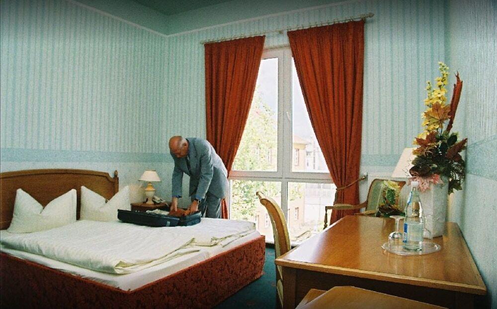 hotel image 11