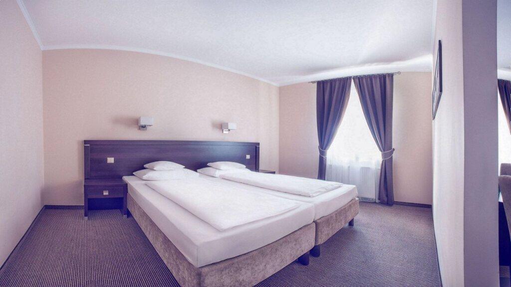 hotel image 16