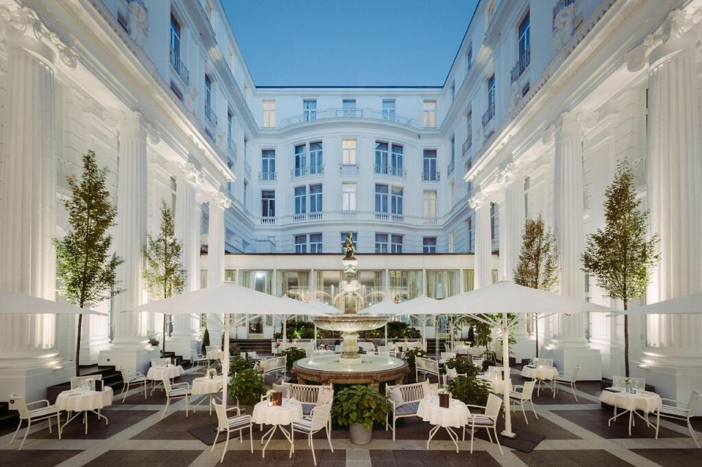 hotel image 10