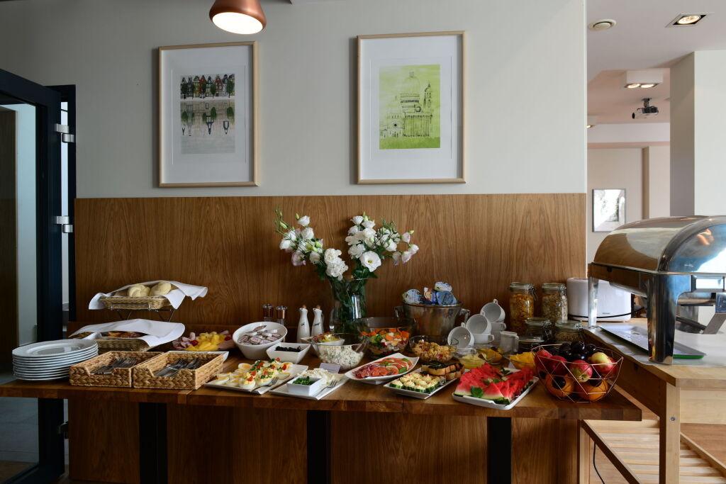 hotel image 13