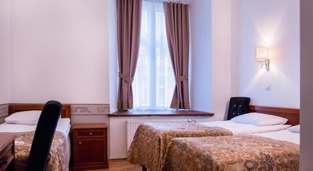 hotel image 8