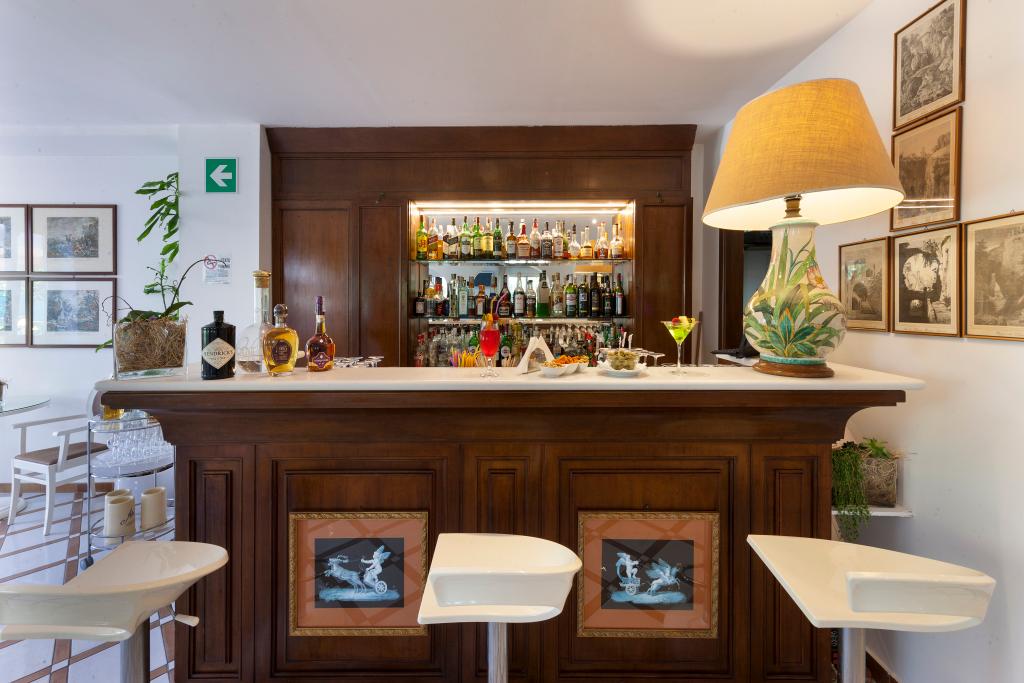 hotel image 10