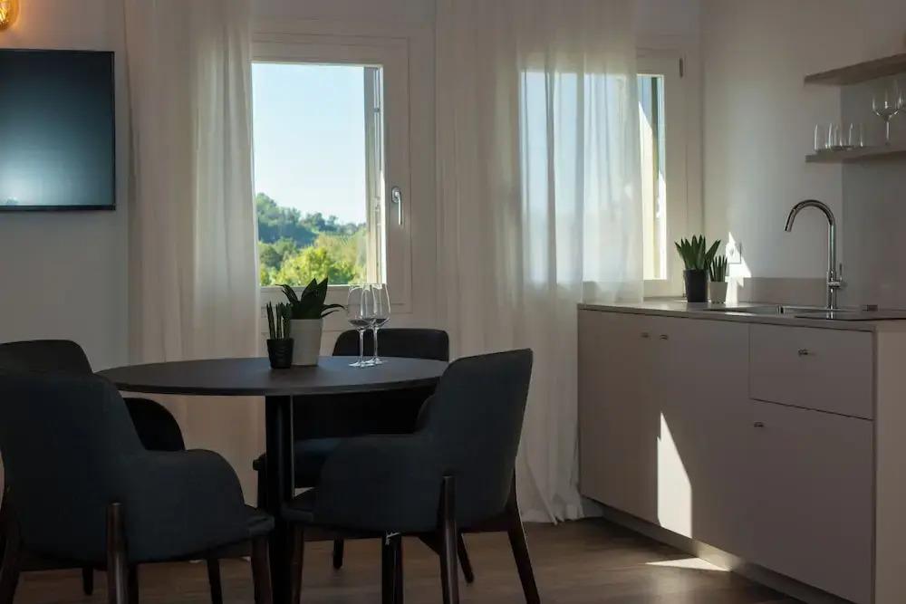hotel image 16