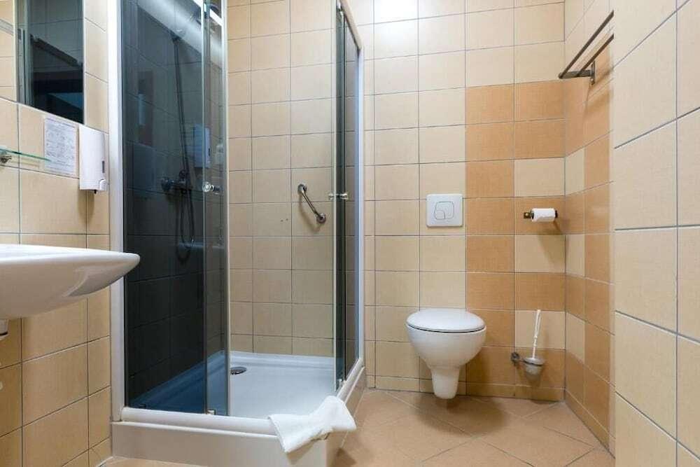 hotel image 16