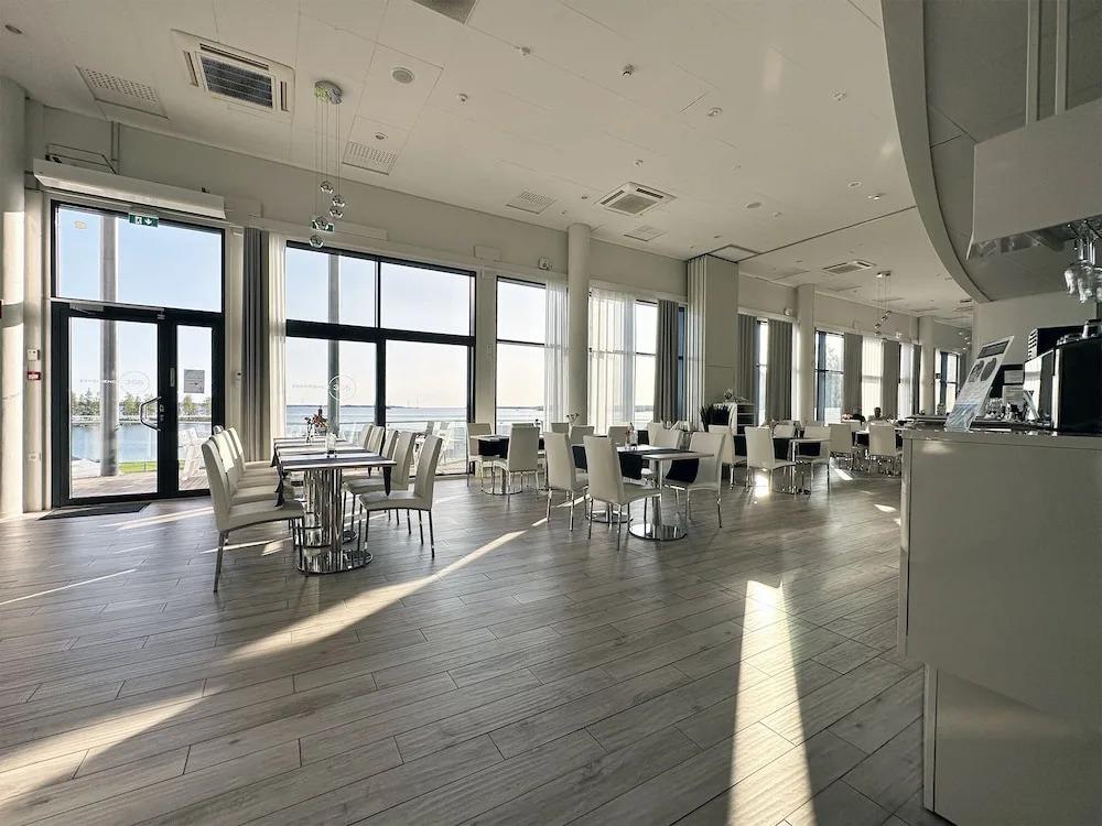 hotel image 32