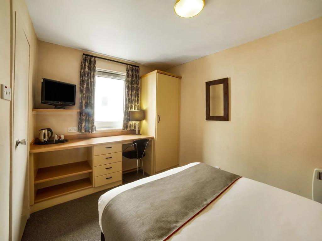 hotel image 10