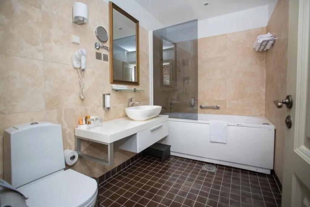 hotel image 10