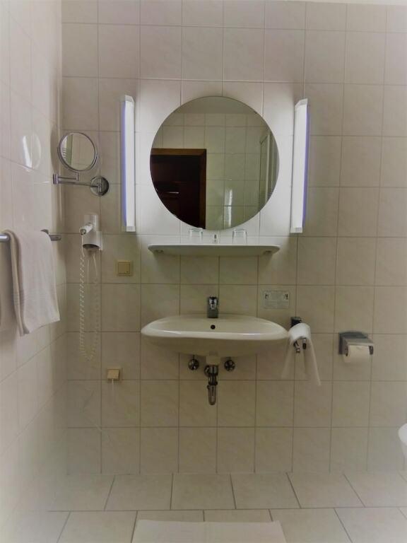 hotel image 16