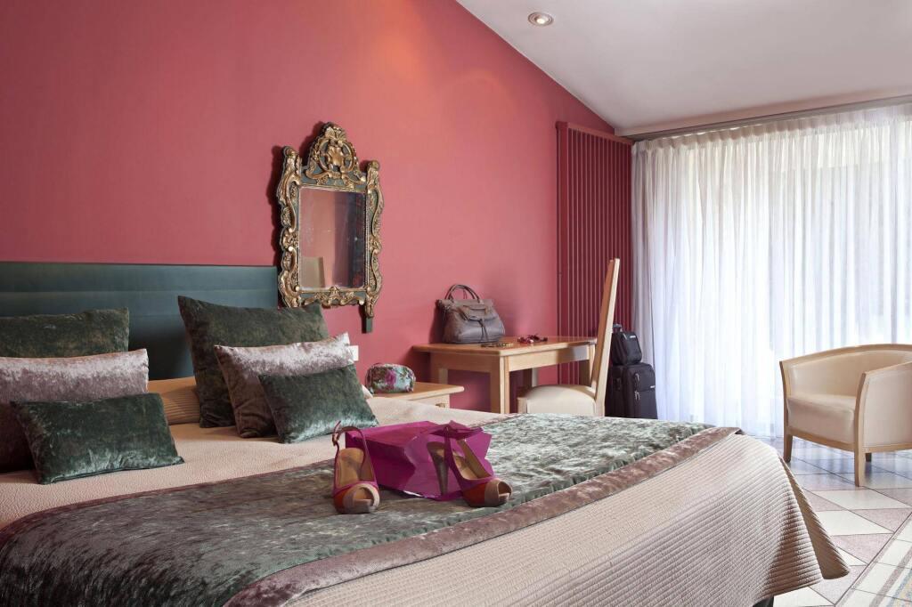 hotel image 9