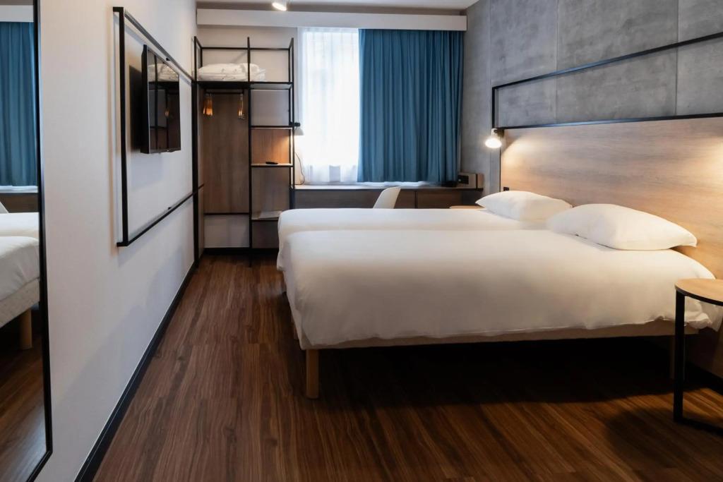 hotel image 14