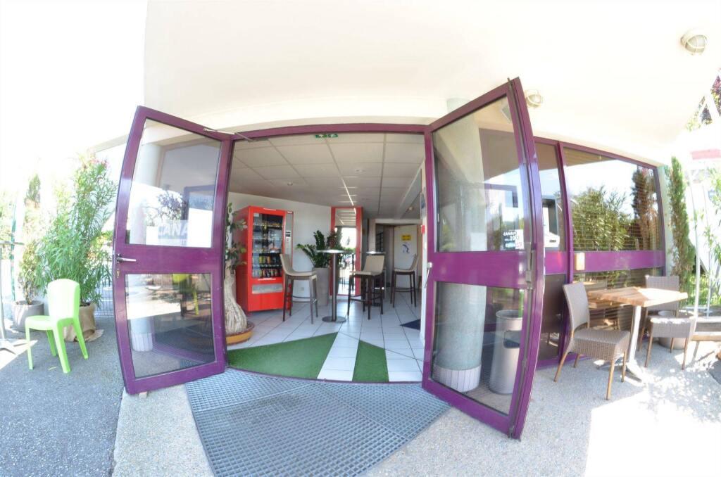 hotel image 16