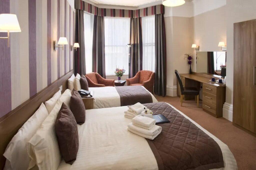 hotel