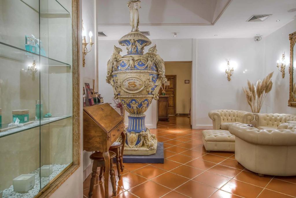 hotel image 13