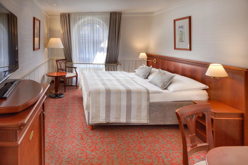 hotel image 10