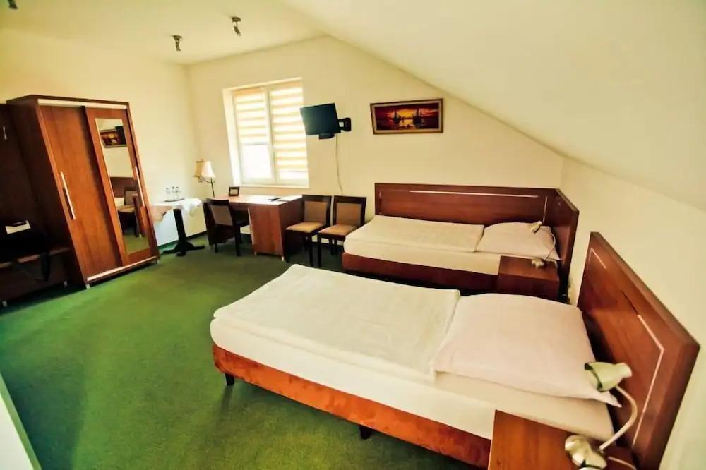 hotel image 10