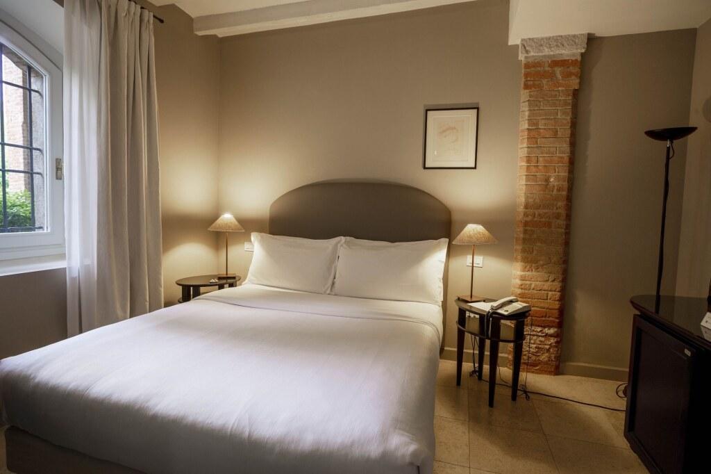 hotel image 17