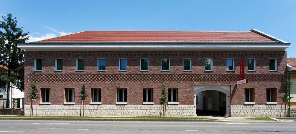 hotel image 16